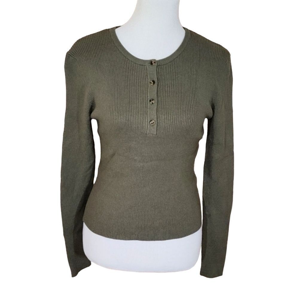 NWT Elodie Olive Green Sweater Top Size Large